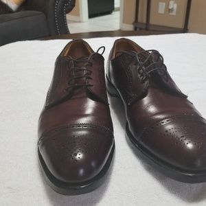 Burgundy pair of Allen Edmonds 12d shoes